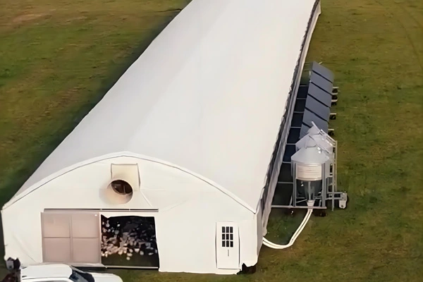 Comment choisir la bonne bâche de race en PVC pour votre ferme